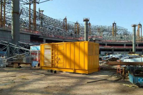 务川发电机出租如何判断空气滤清器是否需要更换？